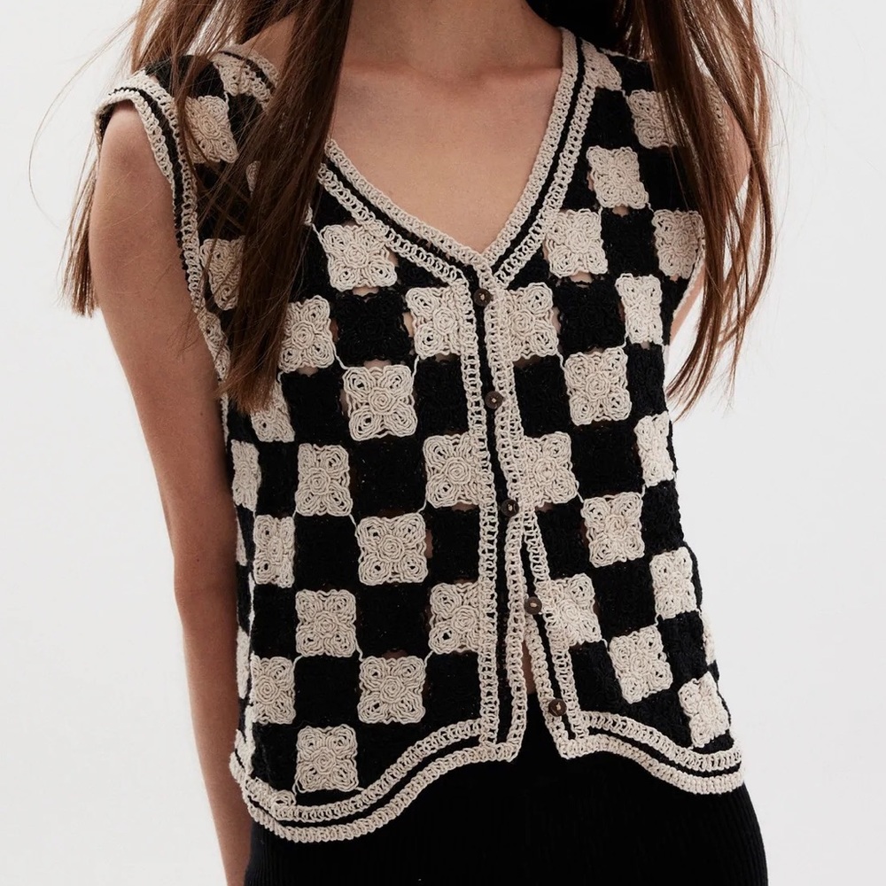 Source unknown checkered vest
